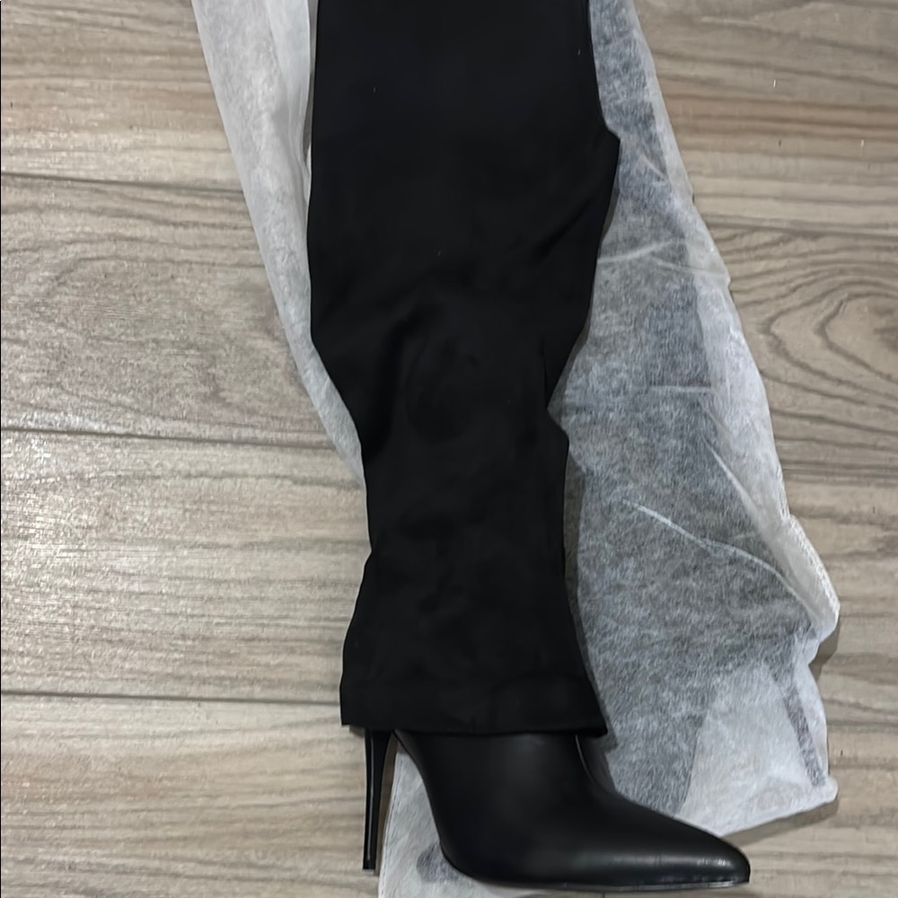 Elegant Black Women's Stiletto Boots